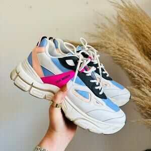 STEVE MADDEN White Blue Pink Possession Chunky Retro Platform Sneakers Shoes 9.5